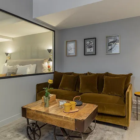 Fabulous Grey * باريس